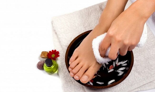 compress for fungus on the skin of the feet