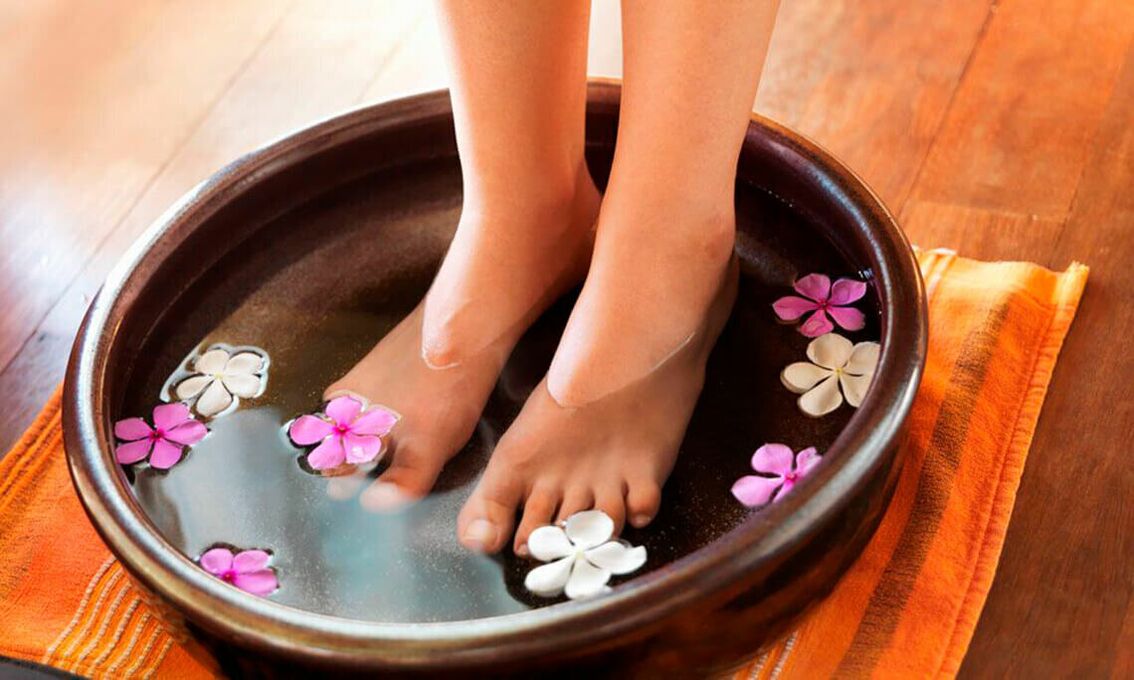 therapeutic bath for athlete's foot